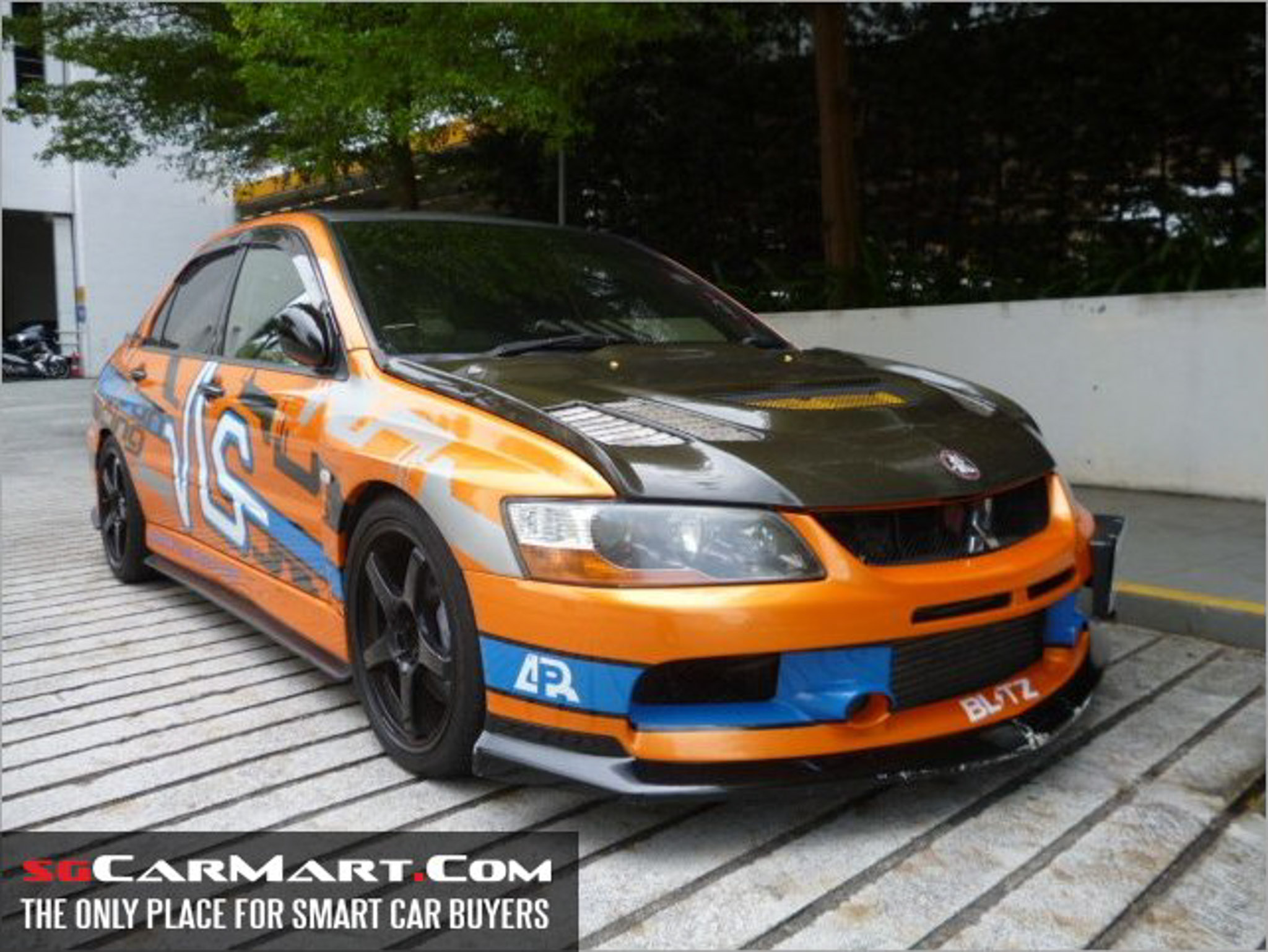 Mitsubishi-Lancer-Evolution-Jackie-Chan-Edition-Singapore-2